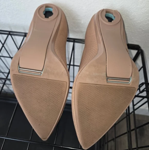 Pashion Footwear Pumps - Picture 3 of 3